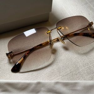Dezi Sunglasses- 2000S (Gold)